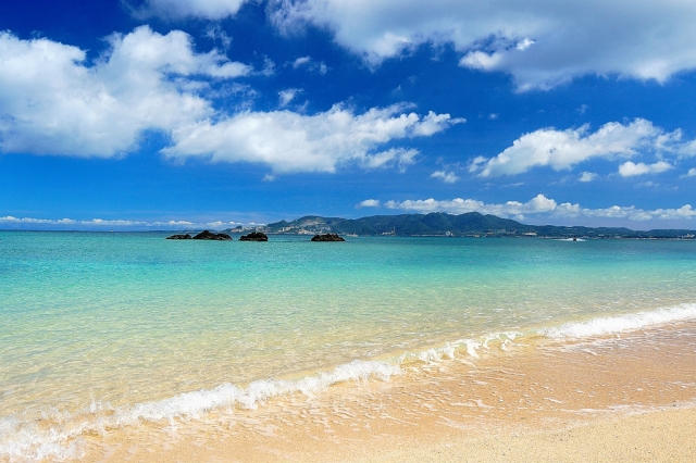 沖縄ビーチで浮気不倫